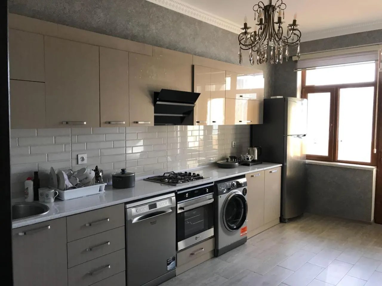 Metro 28 May 2 Bedrooms Sofa Baku Appartement